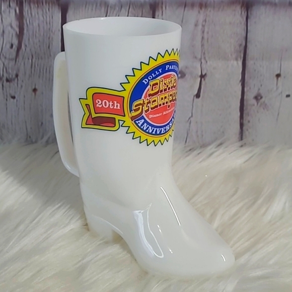 Dolly Parton Dollywood Dixie Stampede 20th Anniversary Plastic Cowboy Boot Cup - Picture 4 of 15